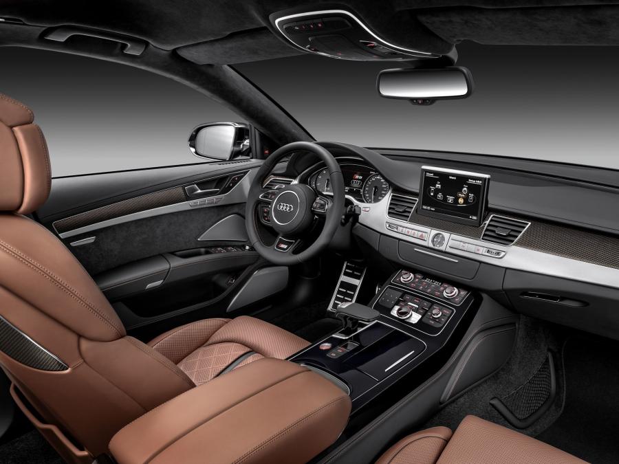 Торпедо Audi S8 (D4) 2013 года  (WW) (фото 15 из 38)